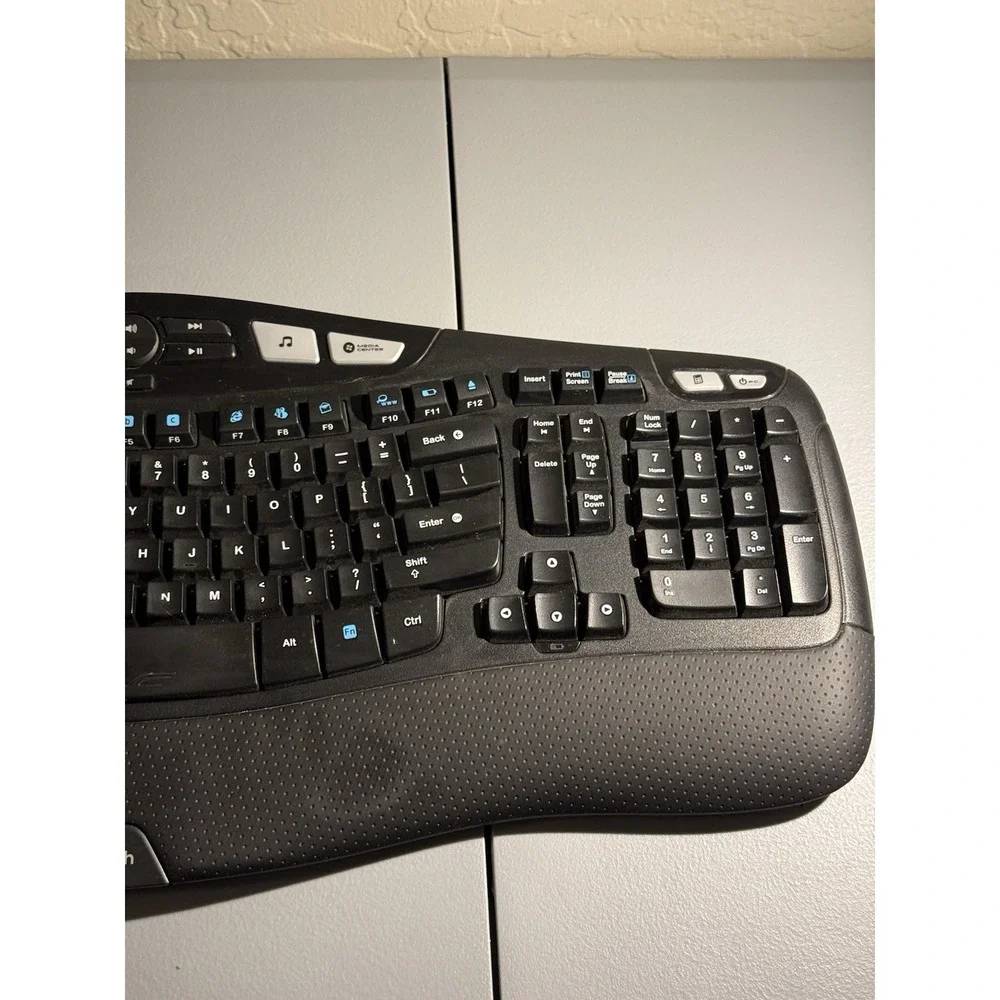 Logitech K350 Ergonomic Wireless Keyboard No Dongle